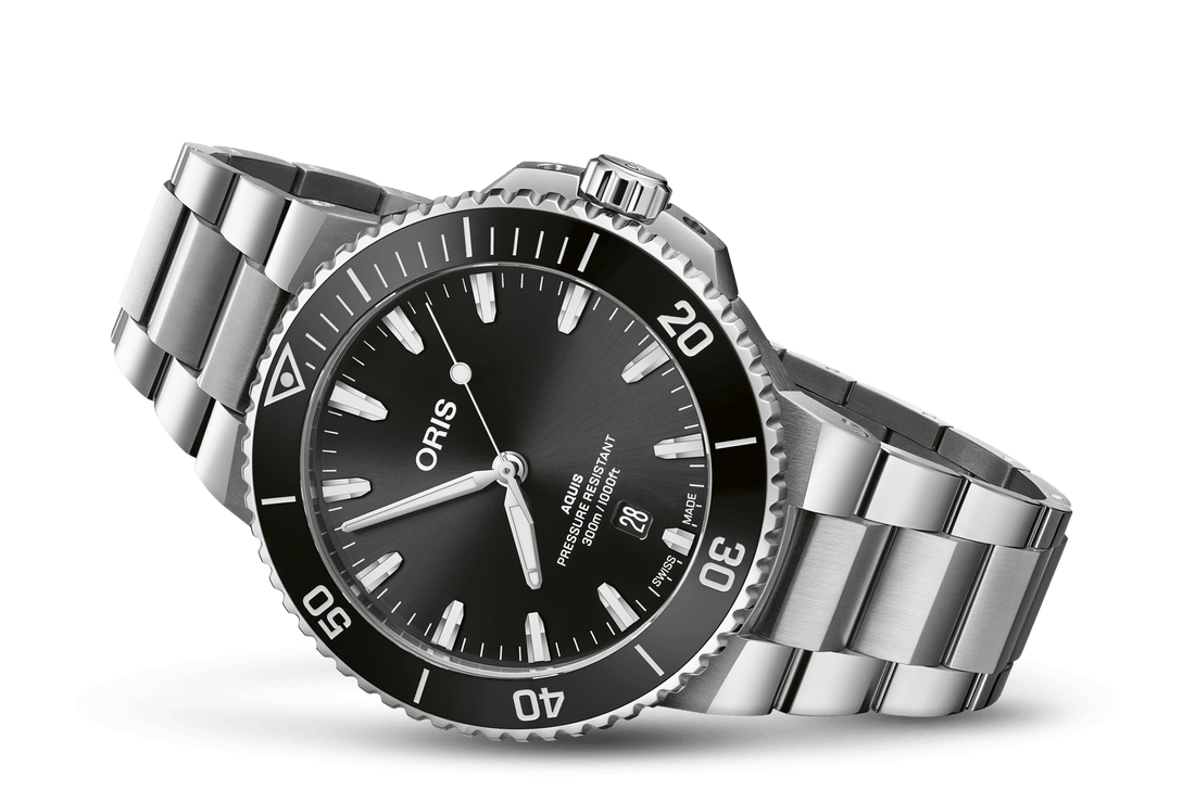 Oris Aquis Date 43.5mm Black Dial