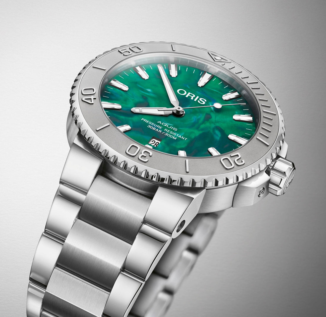 Oris Aquis Date 30ATM Diving Watch X Bracelet 43.5 mm