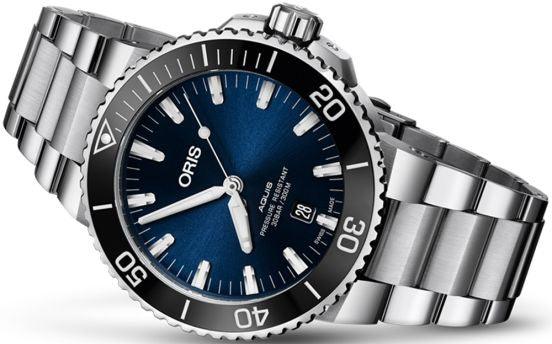 Oris Aquis Date 30ATM Duikhorloge 43 mm - horlogeoutlet.nl