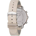 Achterzijde van Kerbholz Houten Herenhorloge 45mm XL met gegraveerde roestvrijstalen kast en beige leren band.