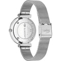 Lacoste Dameshorloge 32mm - Geneva met zilverkleurige mesh band en gegraveerde sluiting, stijlvol voor elke gelegenheid.