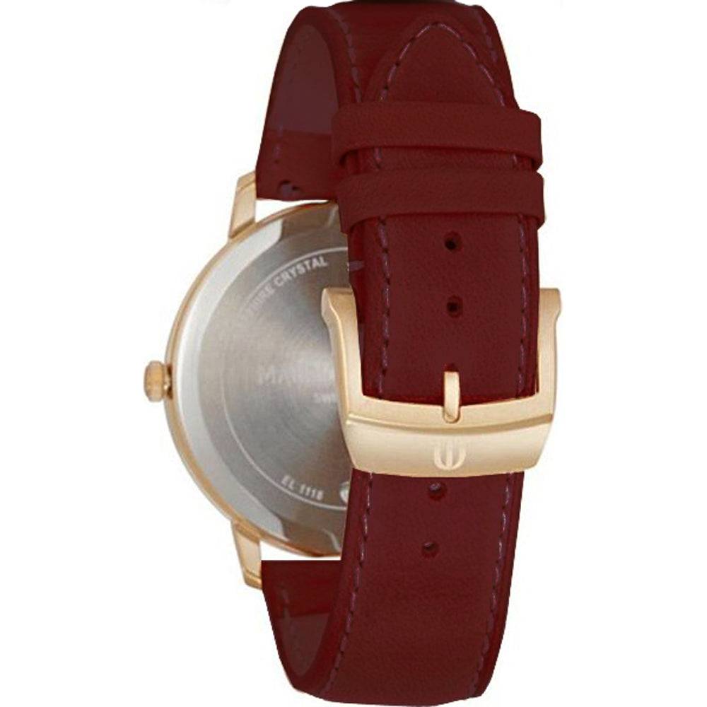 Achterzijde van de Maurice Lacroix Eliros EL1118-PVP01-112-1 herenhorloge met een stijlvolle rode leren band en roségouden gesp.