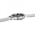 Mondaine Classic Spoorweg Horloge 36mm M660.30314.60SBJ met groen wijzerplaat en zilveren mesh band, dames horloge met Zwitsers quartz uurwerk.